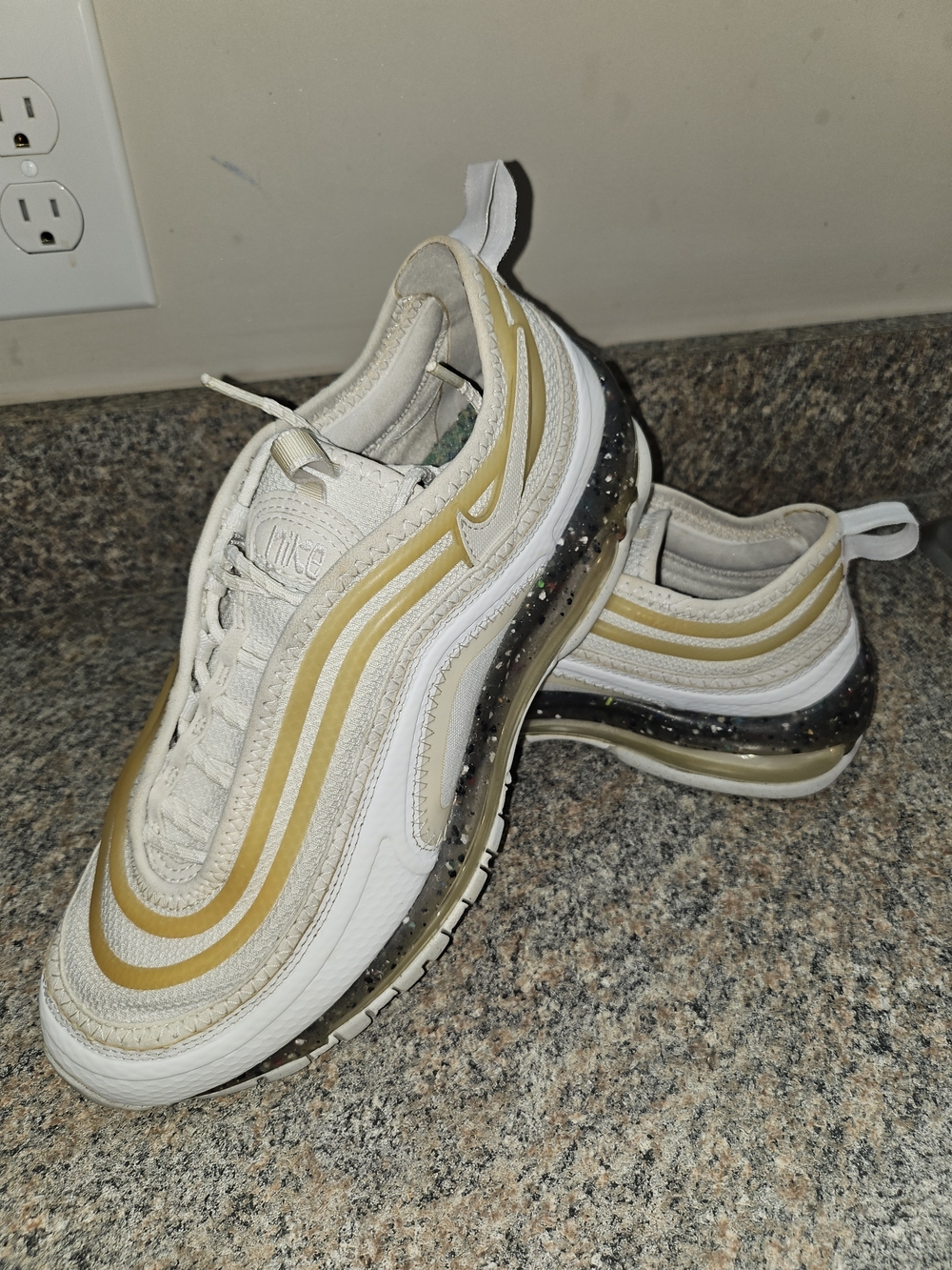 Nike Men’s Air Max 97 Terrascape. SAIL Colorway
